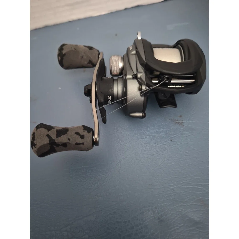 Black Max Ultra Baitcast Reel Fishing Reel